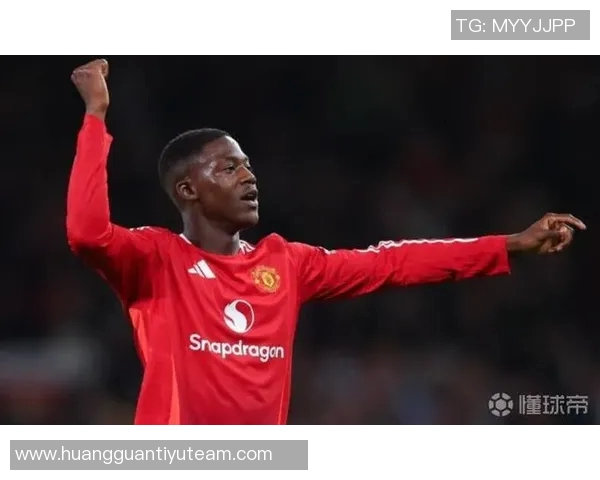 梅努趣味问答揭晓曼联传奇7号之争及最爱黑色球衣的秘密